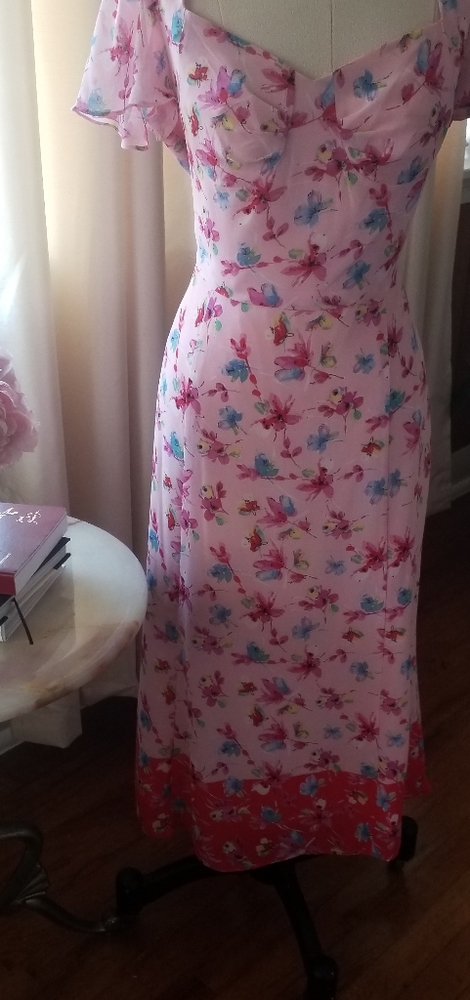 Woman's Dress
